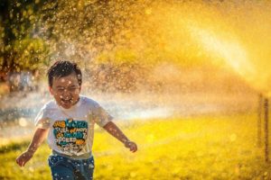 child with t-shirt about hope